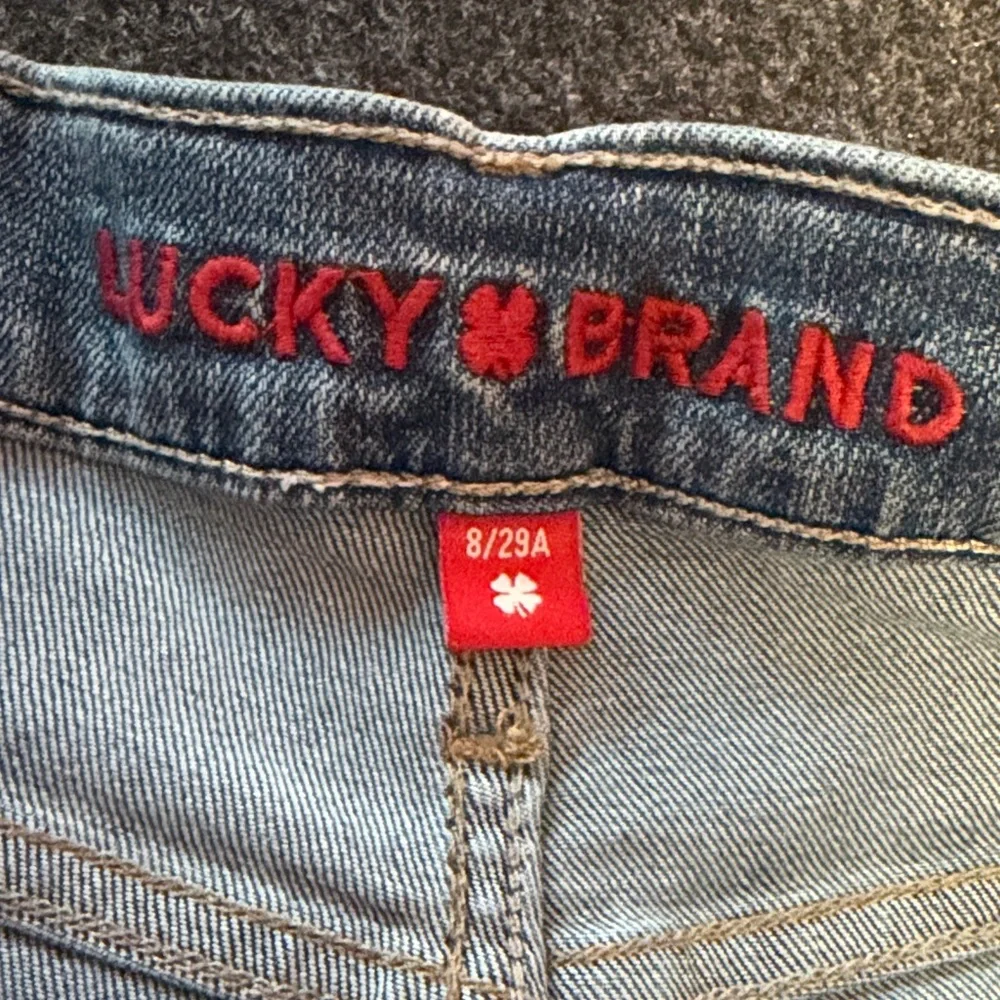 Women's Lucky Brand High Rise Flare Jeans 8/29 Nwt - Picture 2 of 12